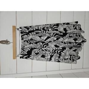 Bobeau small black grey & white leaf midi skirt